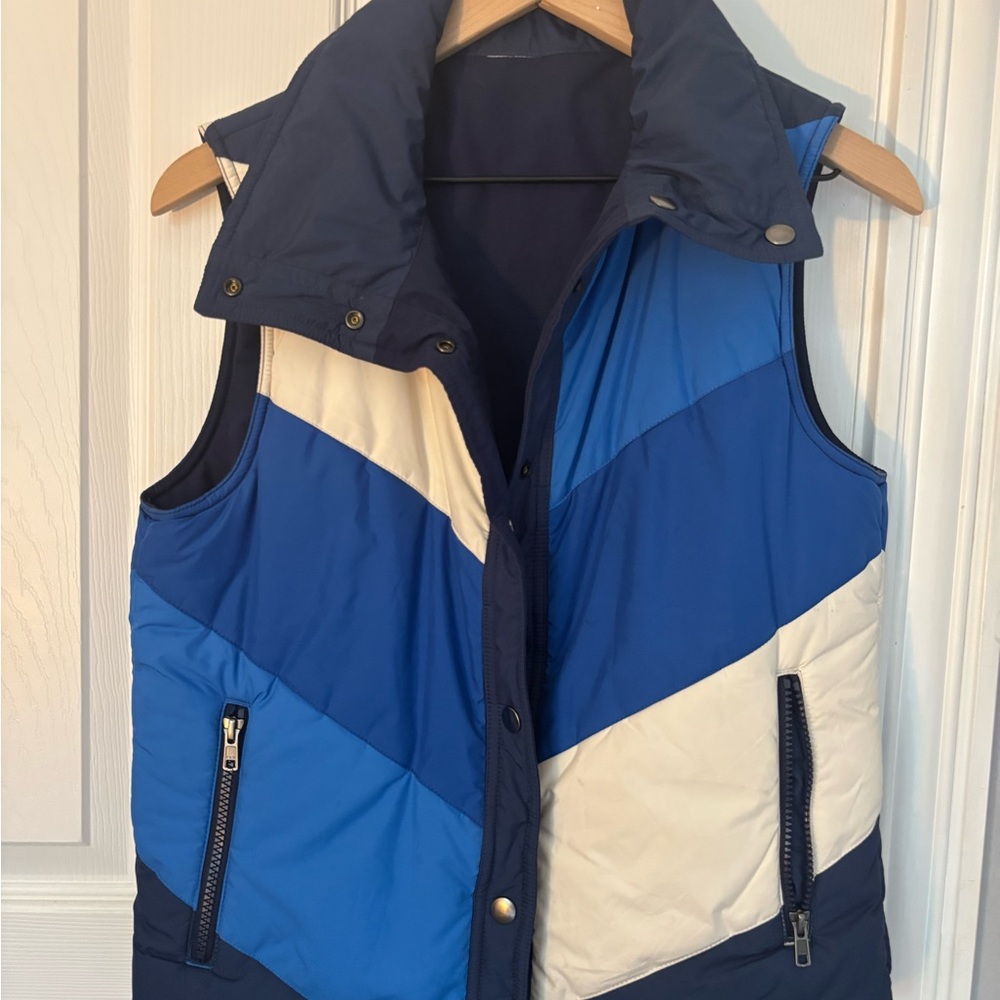 Patagonia Women’s Mirror Lake Blue Colorblock Quilted Vest Size S